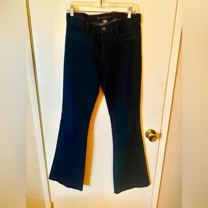 Banana Republic women’s dark blue trouser jeans.